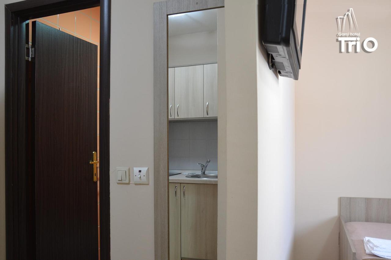 Garni Hotel Tri O Kragujevac Dış mekan fotoğraf